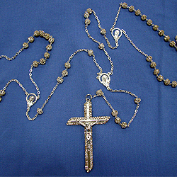 Rosary-Rhinestone Lasso-Silver