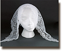 Mantilla-Triangle, White